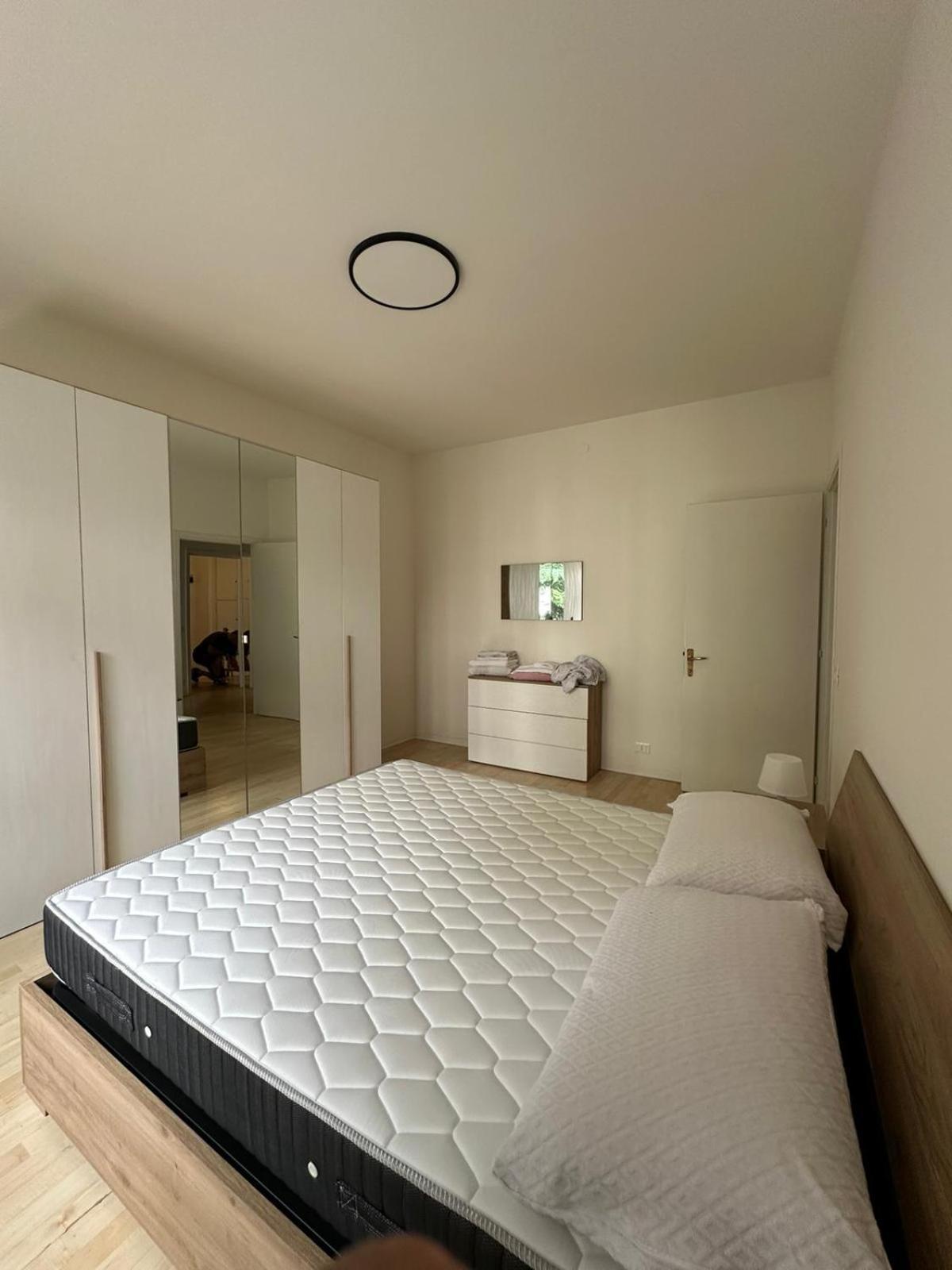Olimpia House - Camere Accoglienti In Posizione Strategica Reggio Emilia Luaran gambar