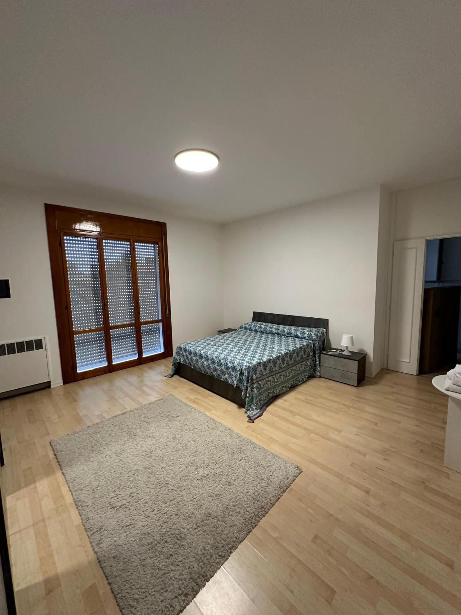 Olimpia House - Camere Accoglienti In Posizione Strategica Reggio Emilia Luaran gambar